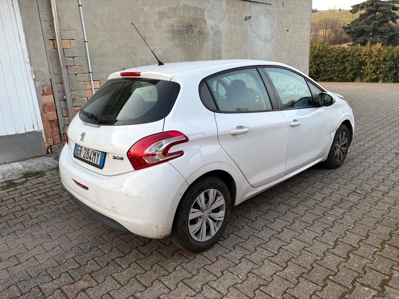 Peugeot 208 1.2 PURETECH INCIDENTATA MARCIANTE