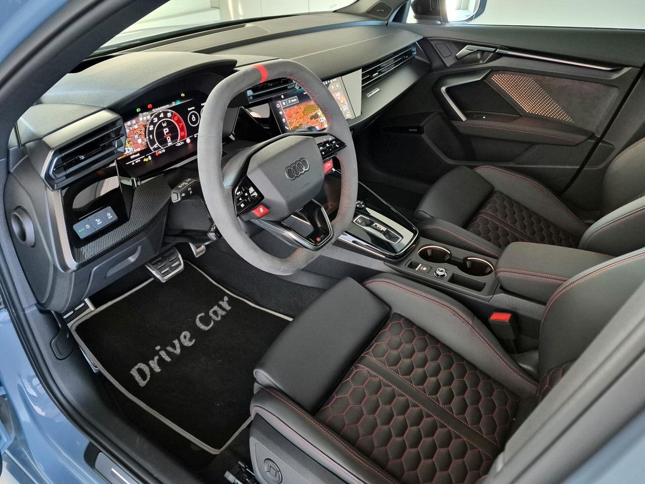 AUDI RS3 SPORTBACK TETTO APRIBILE TORQUE SPLITTER MARMITTE SPORT CARBONIO MATRIX SEDILI ELETTRICI CON MEMORIE HEAD UP DISPLAY