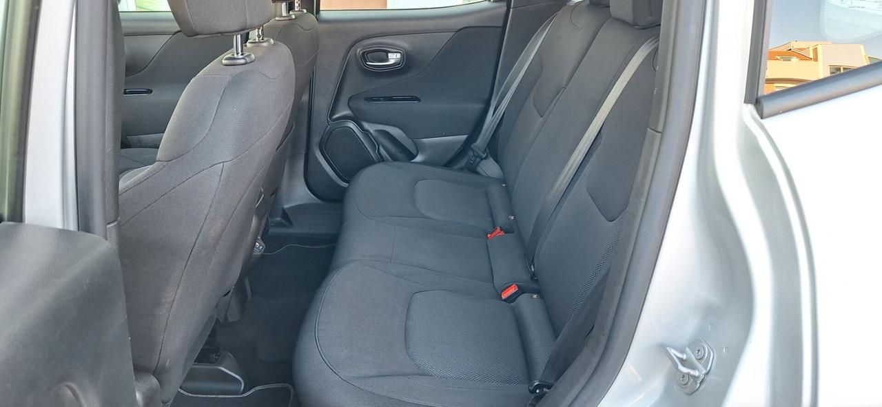 Jeep Renegade 1.6 Mjt 130 CV Longitude