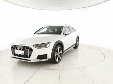 Audi A4 allroad 40 2.0 tdi mhev Identity Contrast quattro 204cv s-tronic