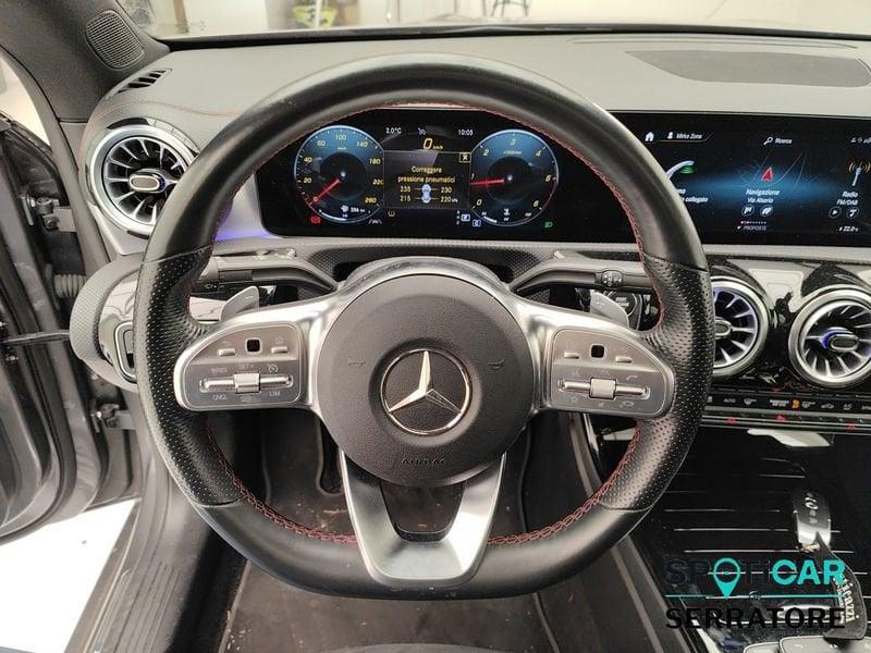 Mercedes-Benz CLA Coupé CLA - C/X 118 CLA Coupe 200 d Night edition auto