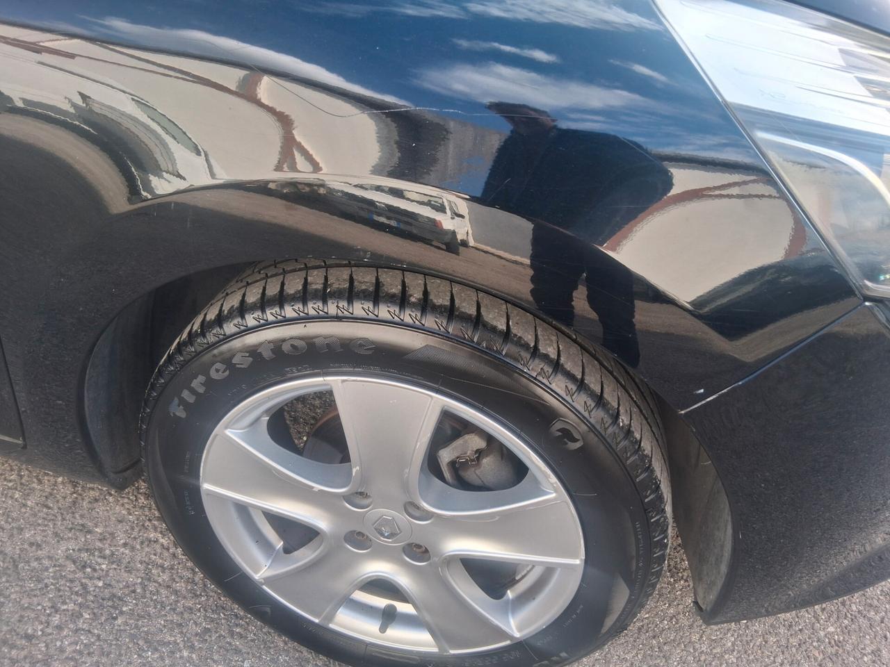 Renault Clio dCi 8V 75 CV Start&Stop 5 porte Energy Duel