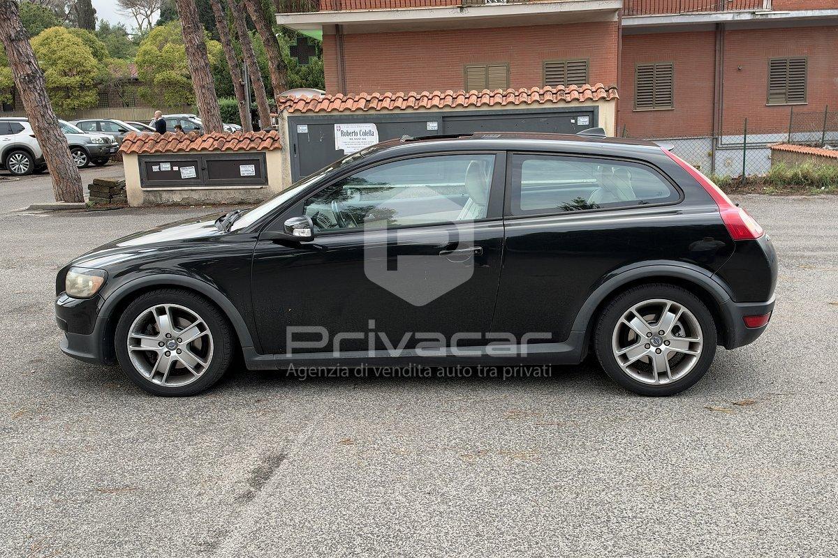 VOLVO C30 2.4 D5 Summum