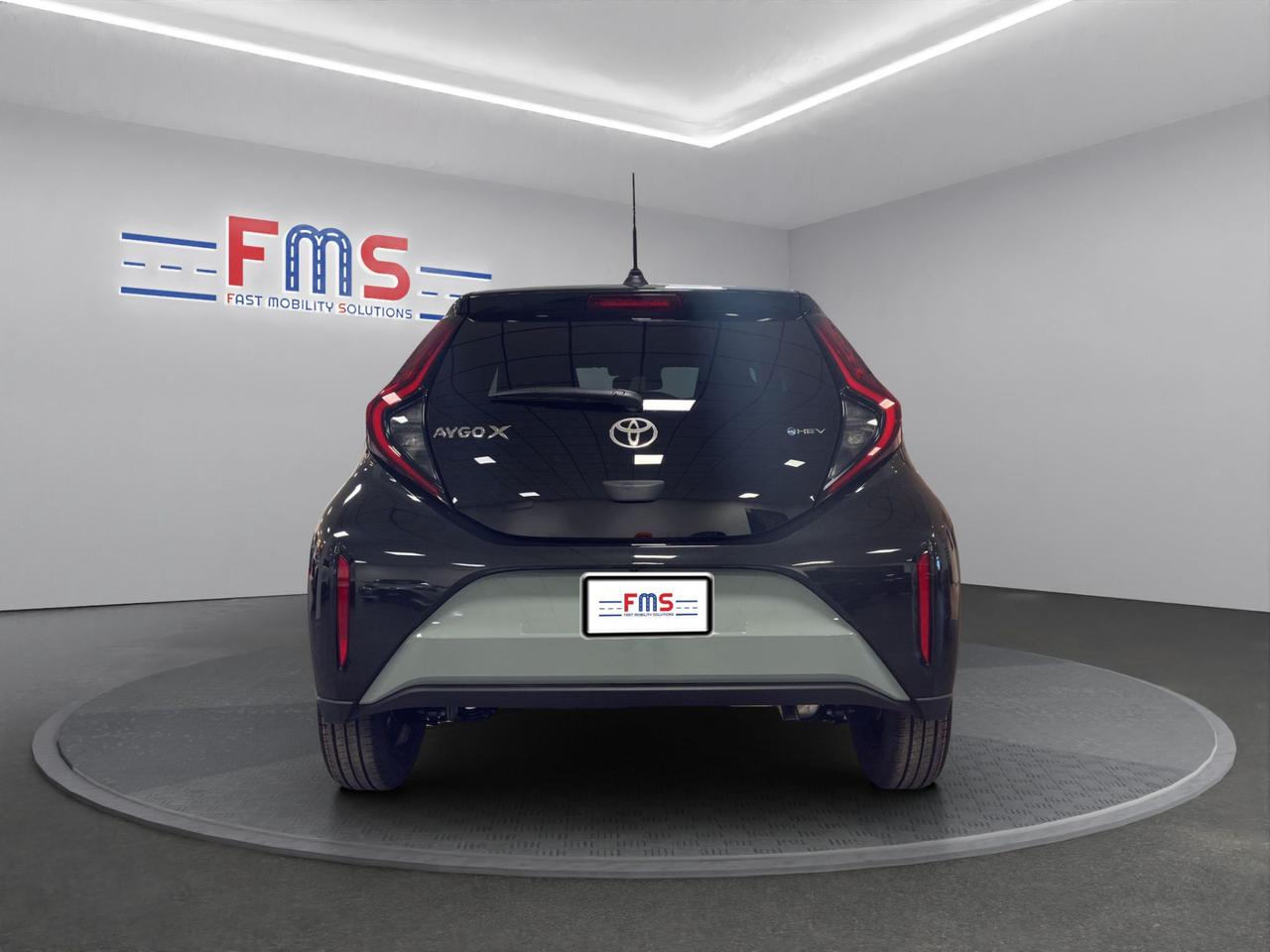 Toyota Aygo X 1.5 hybrid Icon e-cvt