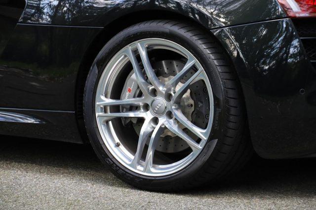 AUDI R8 Spyder 5.2 V10 FSI quattro R tronic