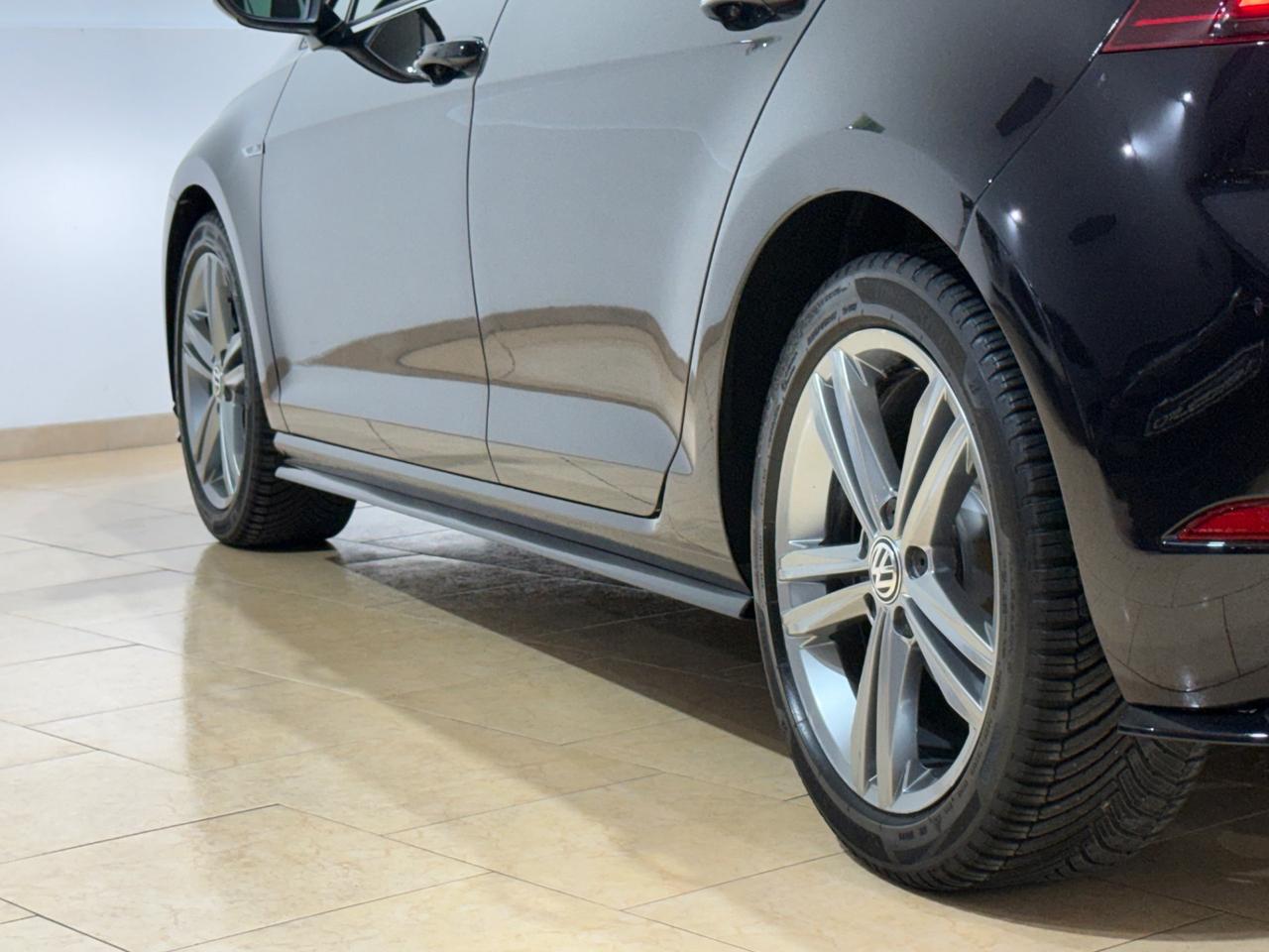 Volkswagen Golf 1.5 TSI ACT 150 cv R Line
