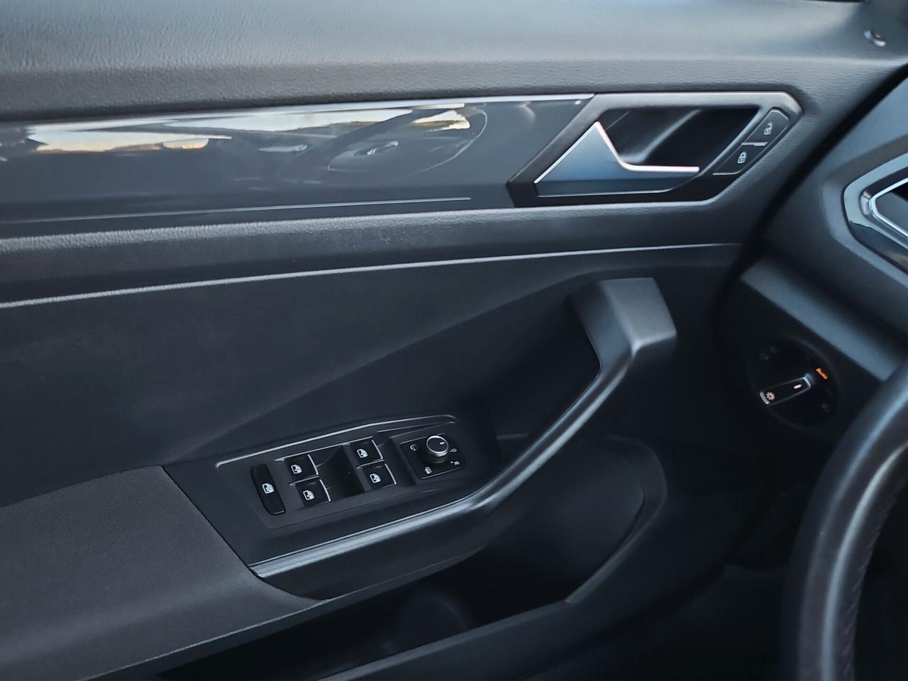 Volkswagen T-Roc 2.0 TDI 150 CV Style AUTOMATICA FULL