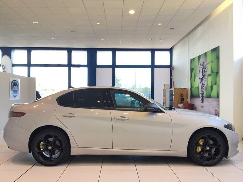 Alfa Romeo Giulia 2.0 Turbo 280 CV AT8 AWD Q4 Sprint MY24