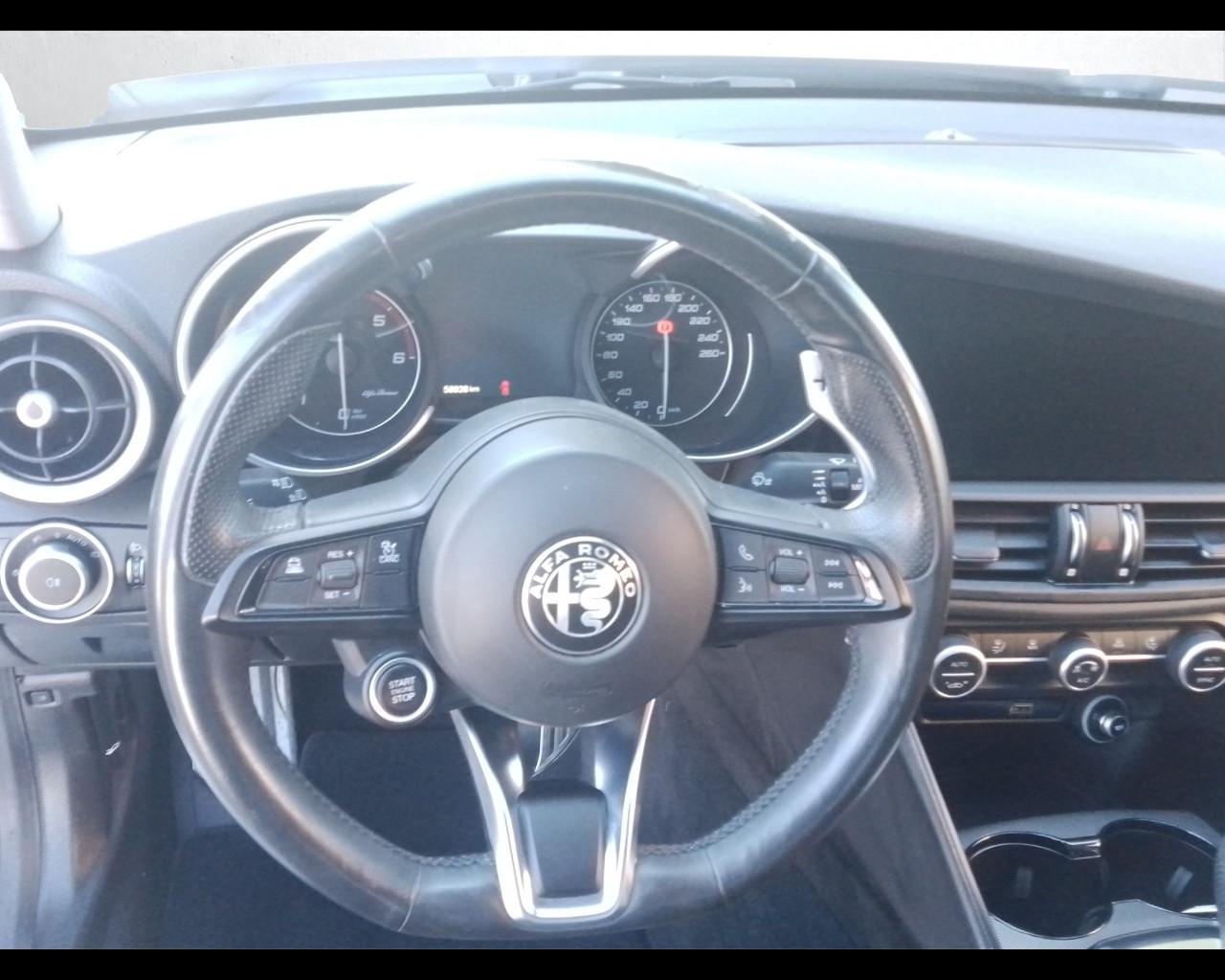 ALFA ROMEO Giulia (2016) - Giulia 2.2 Turbodiesel 190 CV AT8 Sprint