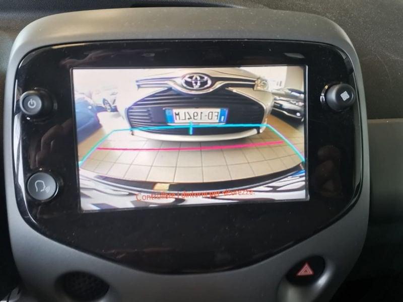 Toyota Aygo Connect 1.0 VVT-i 72 CV 5 porte x-fun MMT