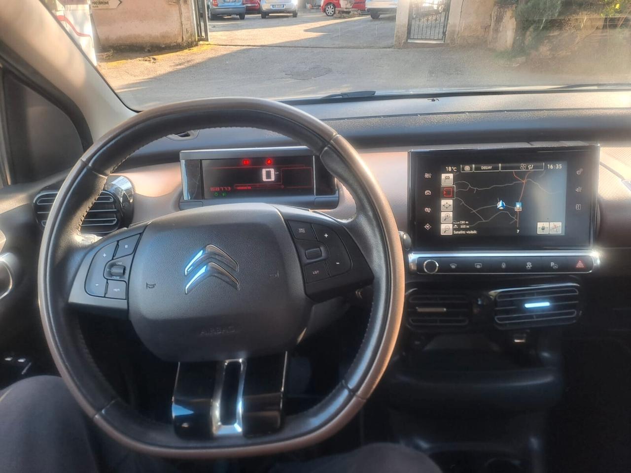 Citroen C4 Cactus BlueHDi 100 S&S ETG6 Shine