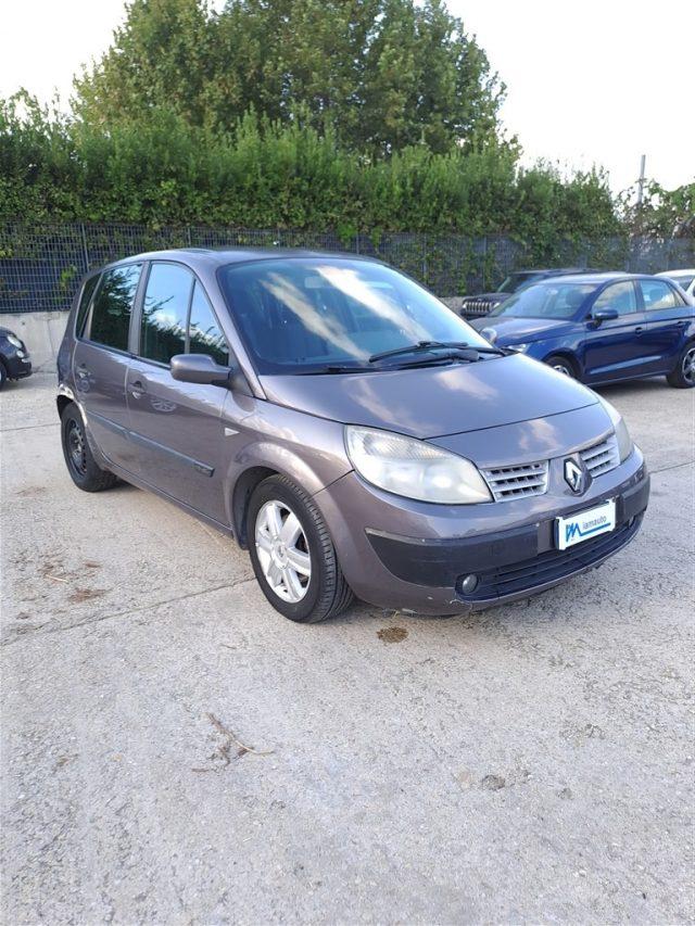 RENAULT Grand Scenic 1.9 dCi/130CV Confort Auth. "NELLO STATO"