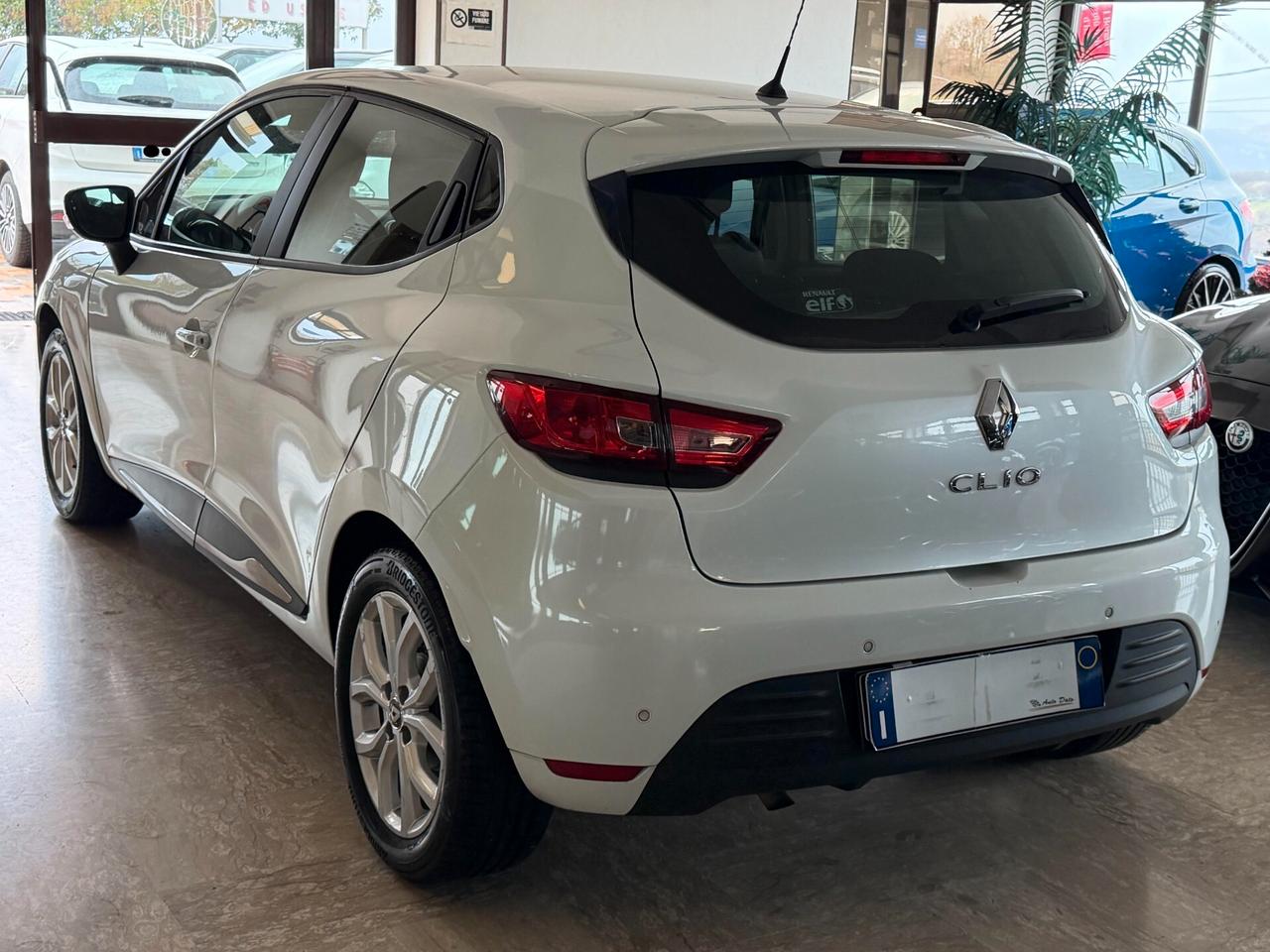 Renault Clio 0.9 TCE 90 cv. BUSINESS (Imp. GPL)