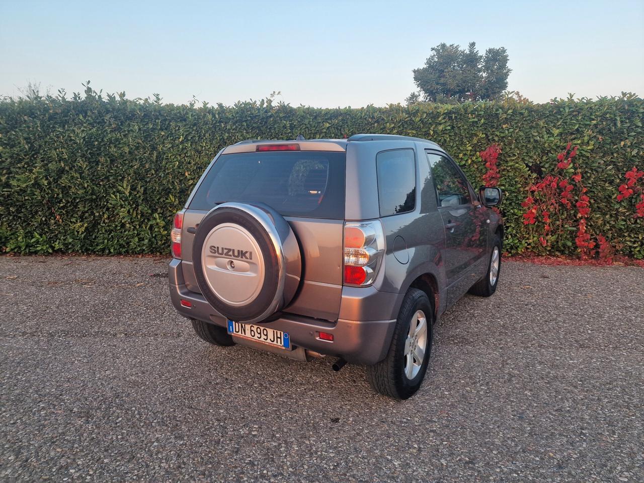 Suzuki Grand Vitara 1.6 106cv Benzina
