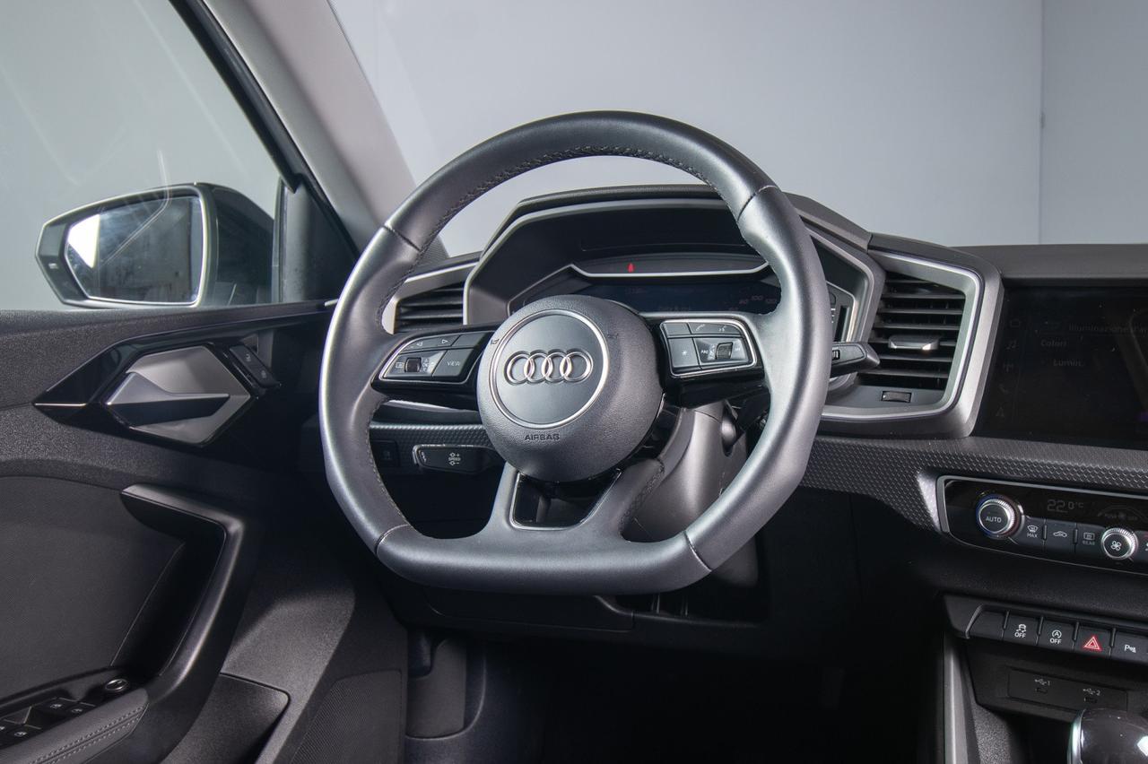 Audi A1 Sportback 30 Tfsi S Line S Tronic Identity Black