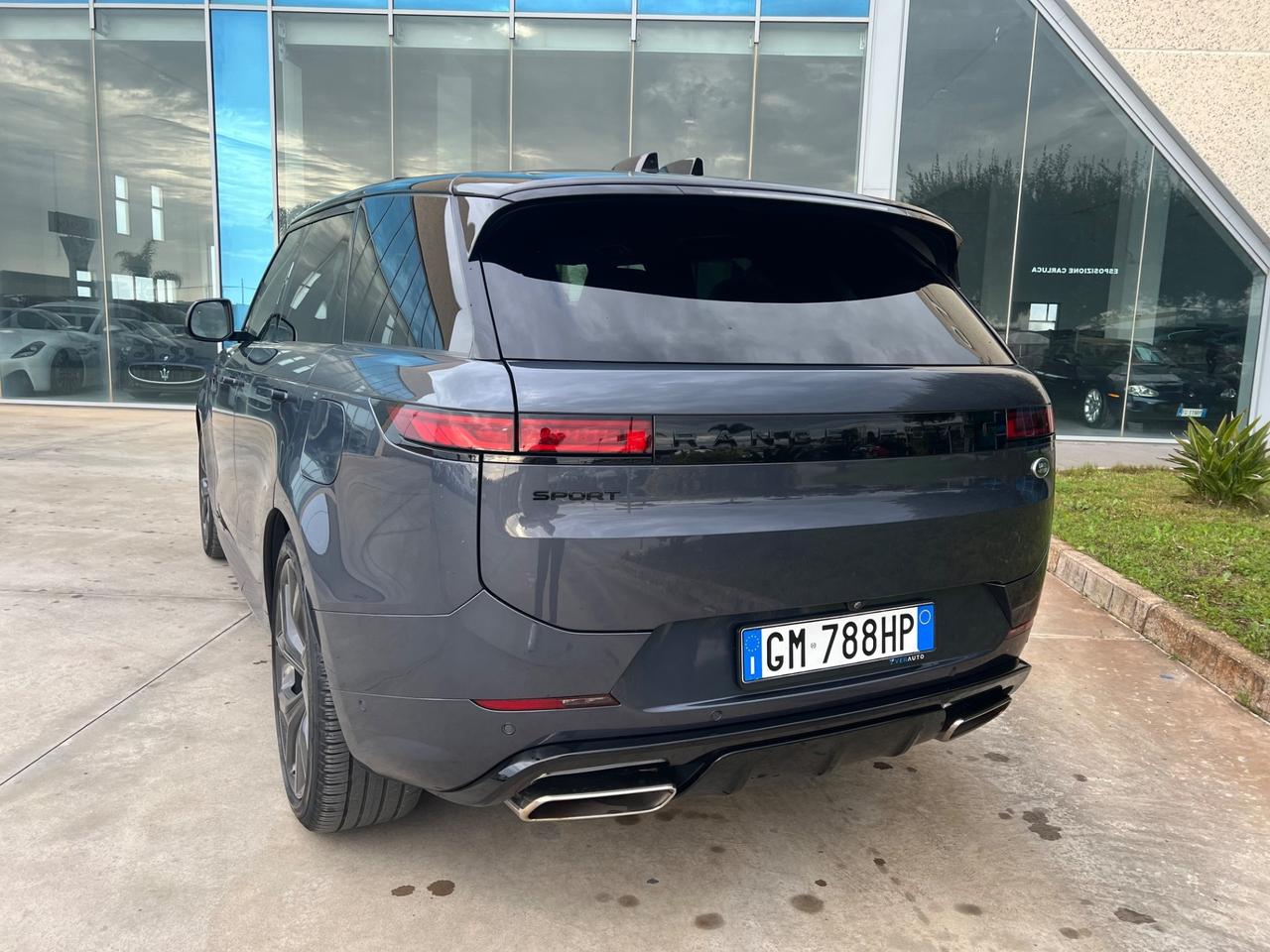 Land Rover Range Rover Sport 3.0Autobiography possibilità noleggio noscoring