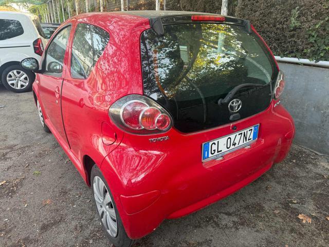 TOYOTA Aygo 80,389km 1.0 12V VVT-i 3p Orange Connect