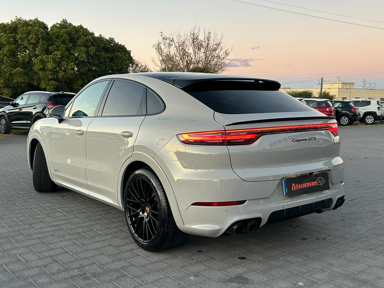 Porsche Cayenne Coupe 4.0 GTS tiptronic