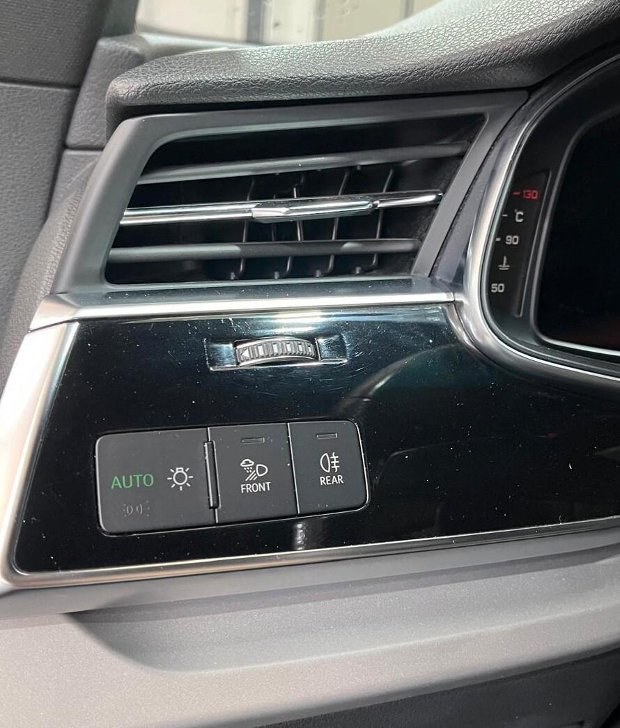 Audi Q8 50 TDI 286 CV quattro tiptronic Sport