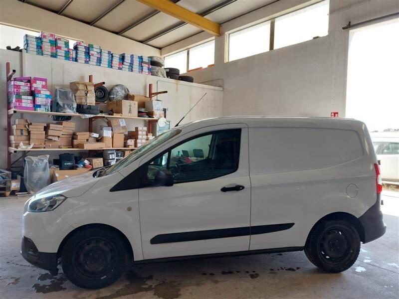 Ford Transit Courier 1.5 TDCi 75CV Van Trend