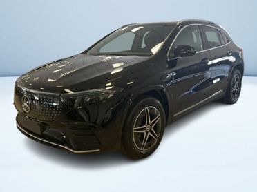 Mercedes-Benz EQA 300 4MATIC AMG Line Advanced