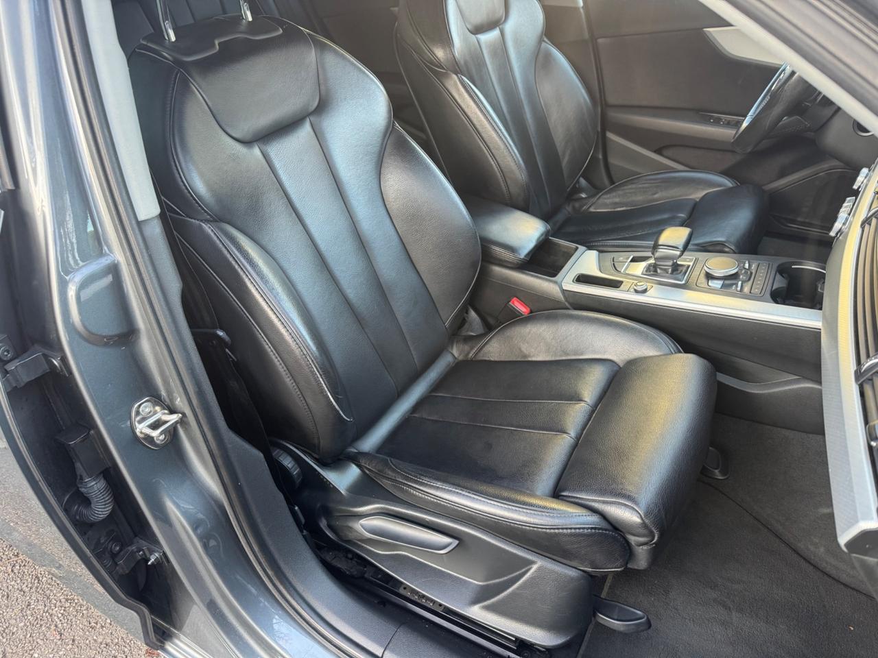 Audi A4 2.0 TDI S tronic Business Sport garanzia 12 mesi