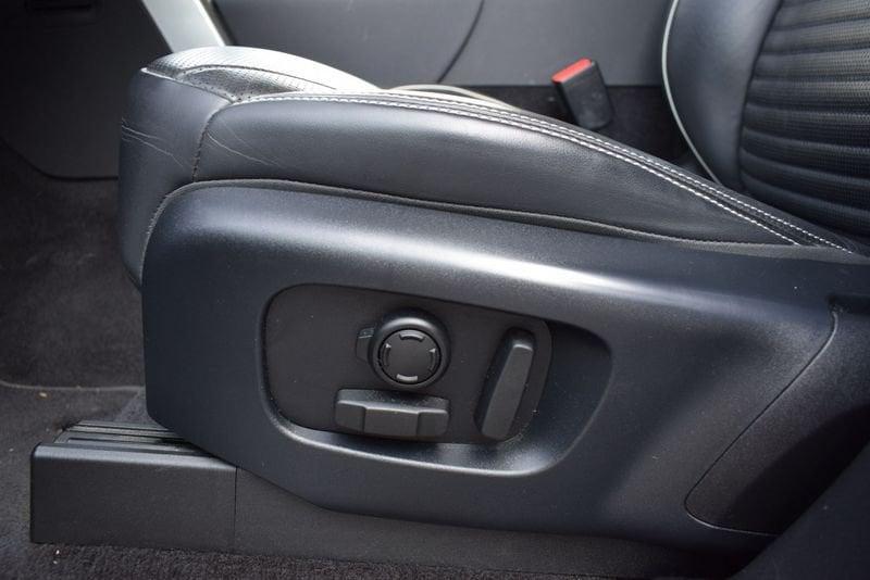 Land Rover Discovery 3.0D I6 249 CV AWD Auto HSE IVA ESPOSTA