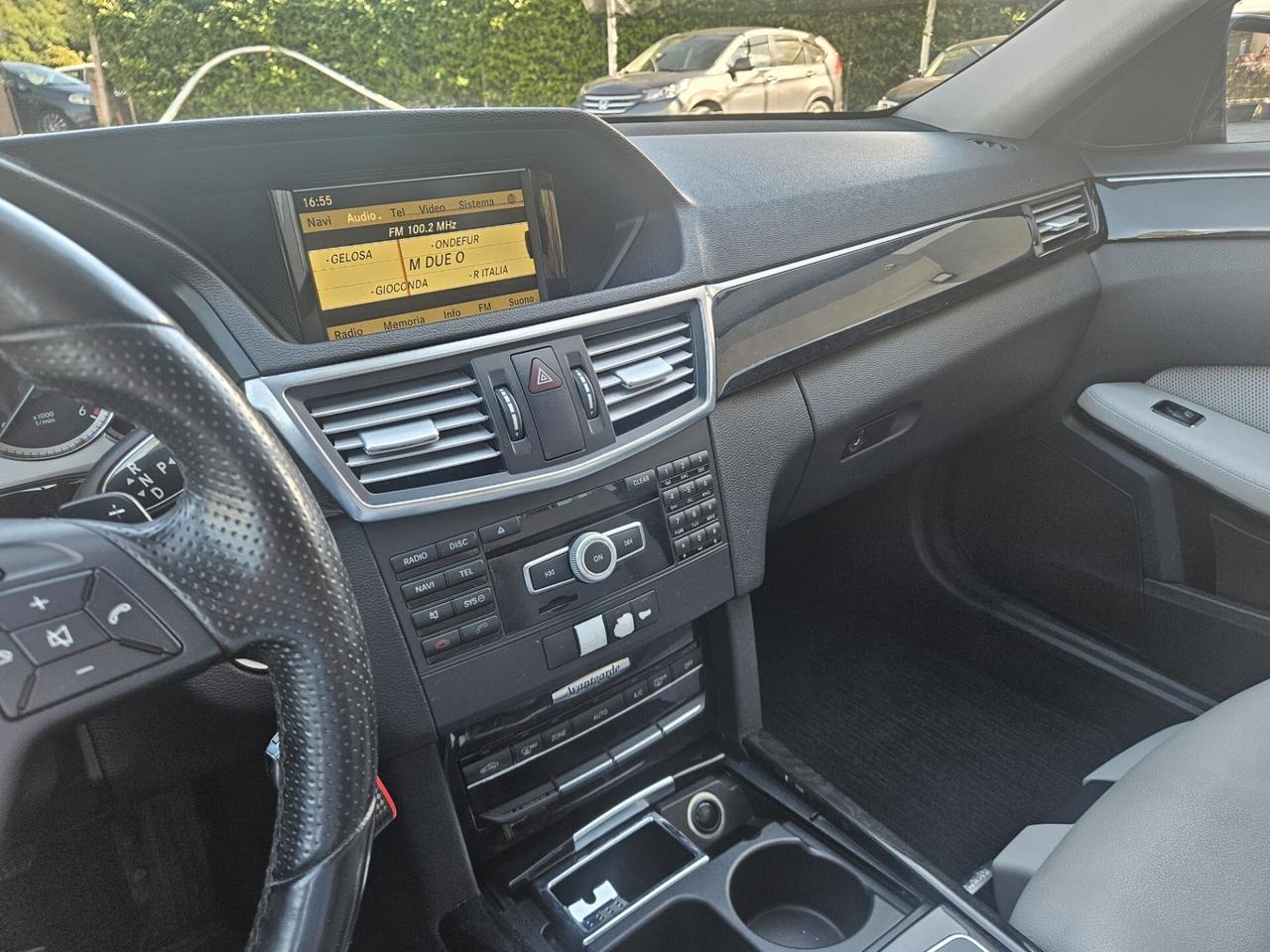 Mercedes-benz E 250 CDI BlueEFFICIENCY Avantgarde