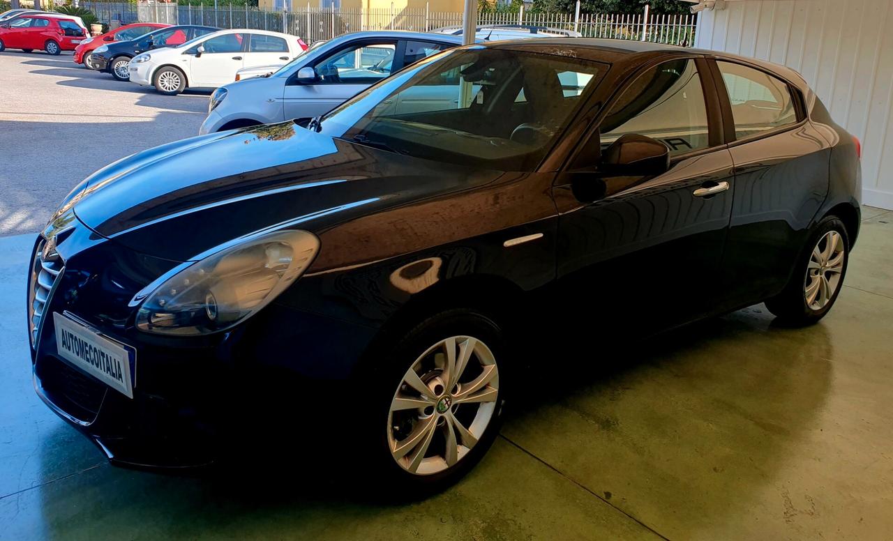 Alfa Romeo Giulietta 1.4 Turbo BENZ. - 2014 - KM. 119.000