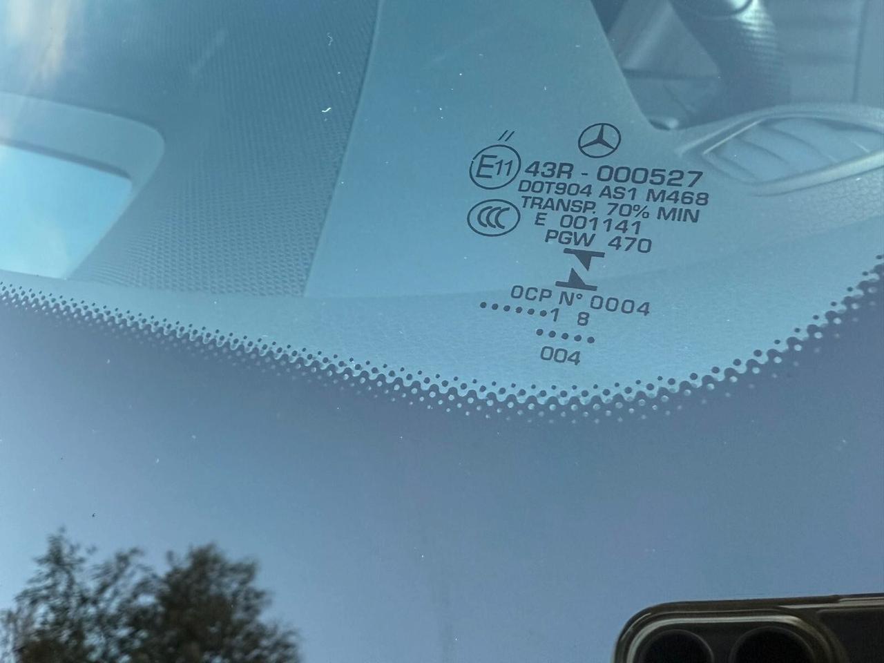 MERCEDES- BENZ KLASSE E 220 D 4MATIC AMG PREMIUM