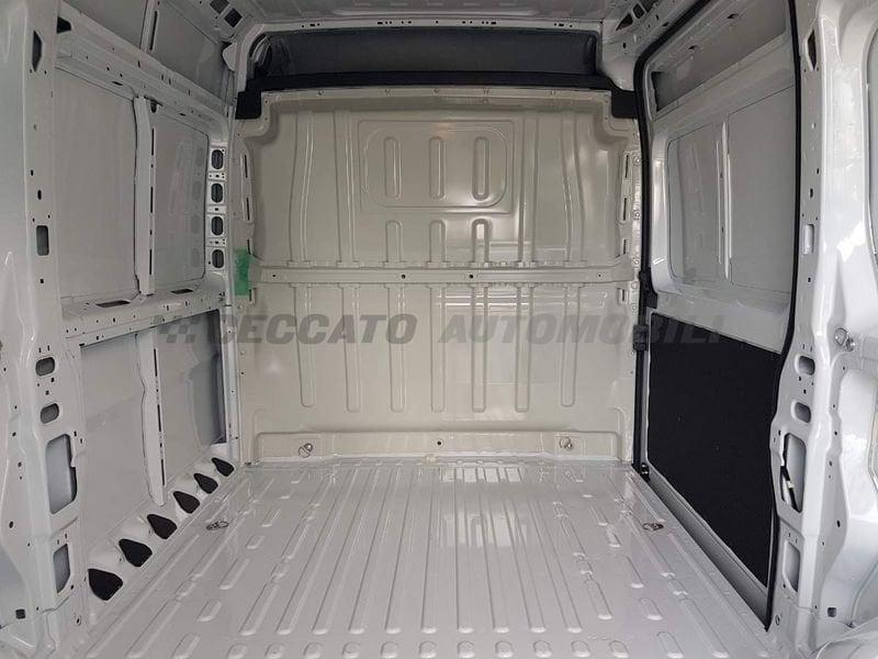 FIAT Ducato Ducato Series 2 Stock My25 Furgone Lastrato 33q Mh2 140cv 2.2 Multijet 3