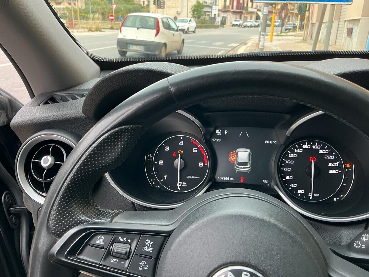 Alfa Romeo Stelvio 2.2 Turbodiesel 190 CV AT8 Q4 Executive