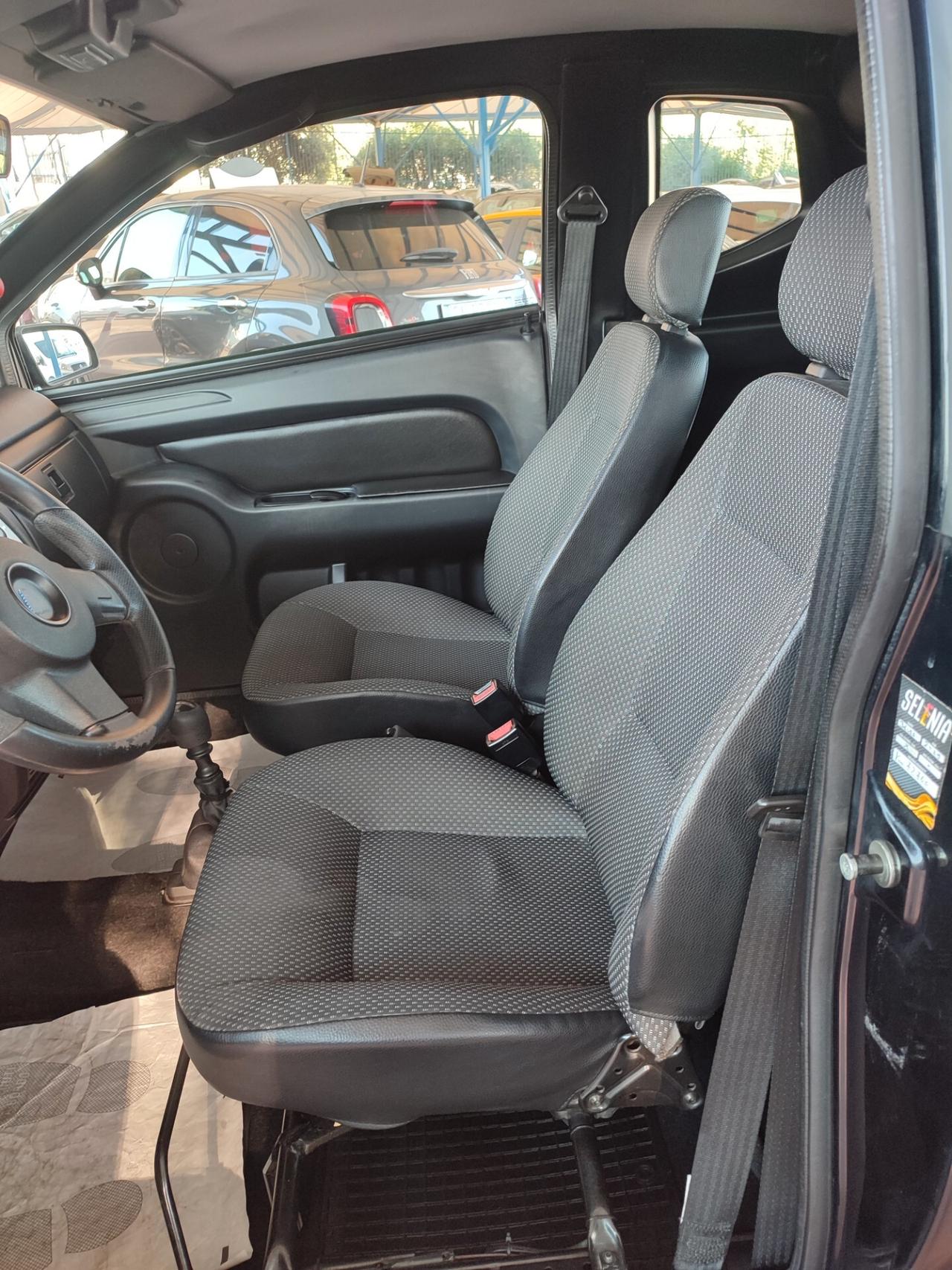 Aixam City 400 Diesel con ottimo Impianto Stereo