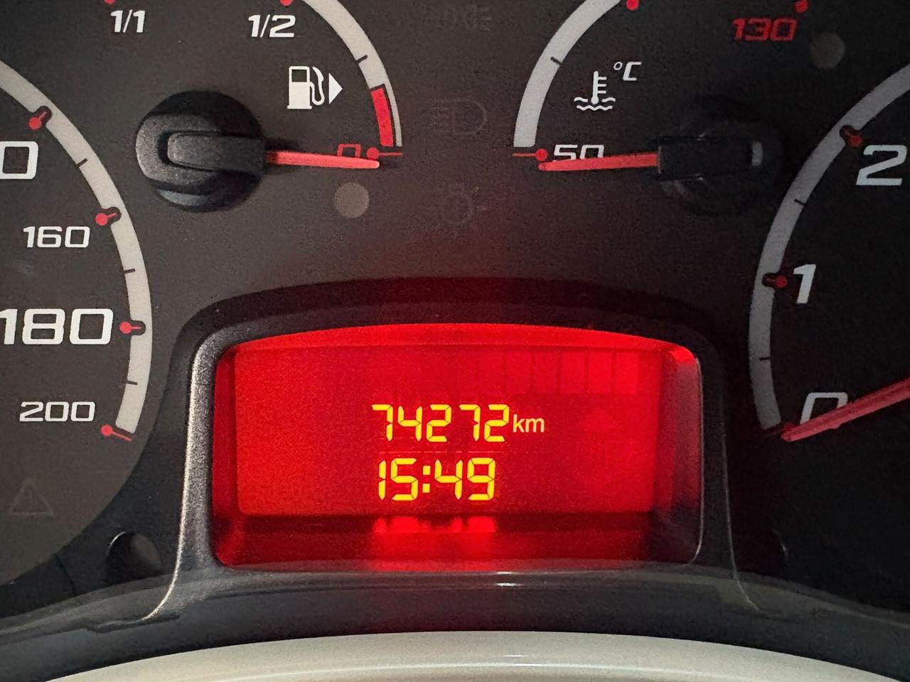 Ford Ka 74.000 km ( sensori post)