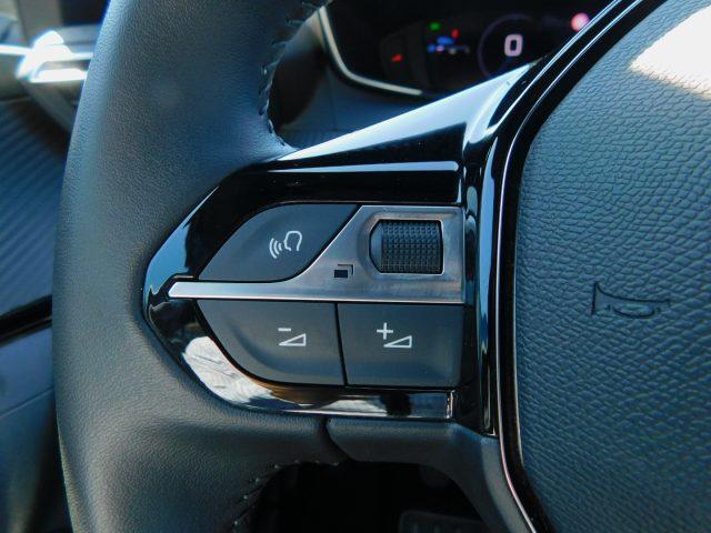 PEUGEOT 2008 PureTech 100 S&S Allure