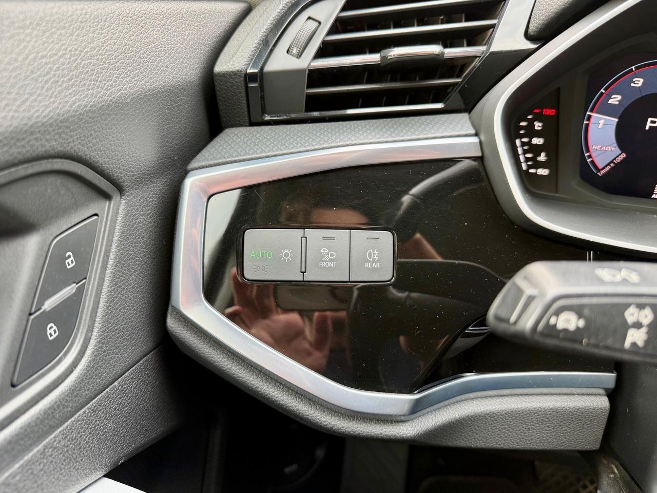 Audi Q3 45 2.0 tfsi S line edition quattro 245cv s-tronic FARI MATRIX