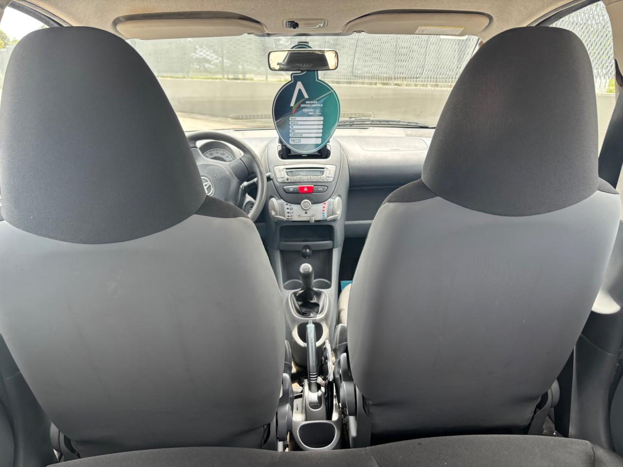 Toyota Aygo 1.0 12V VVT-i 5 porte Now Connect