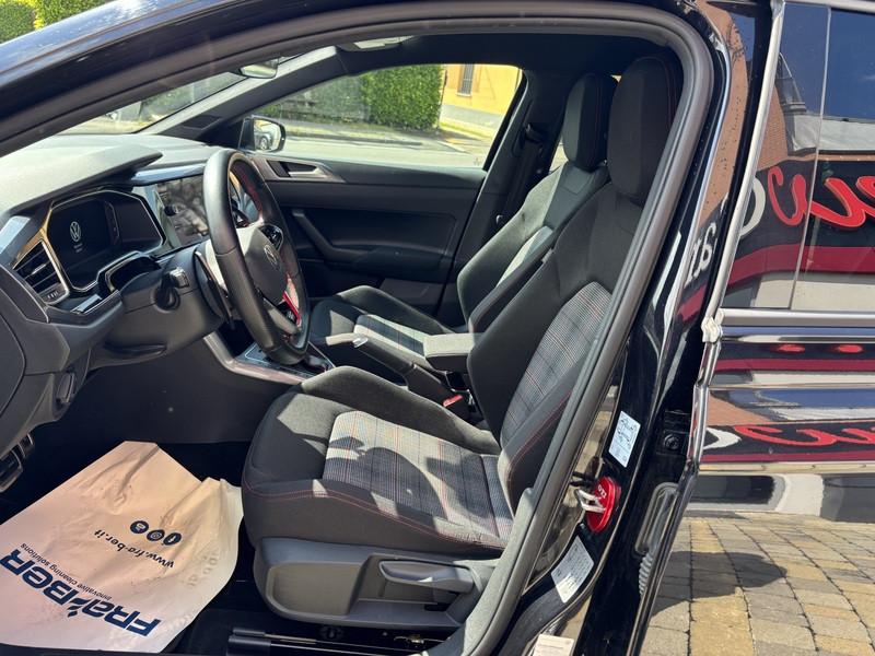 Volkswagen Polo 2.0 tsi GTI dsg MATRIX-APP CONNECT-18"