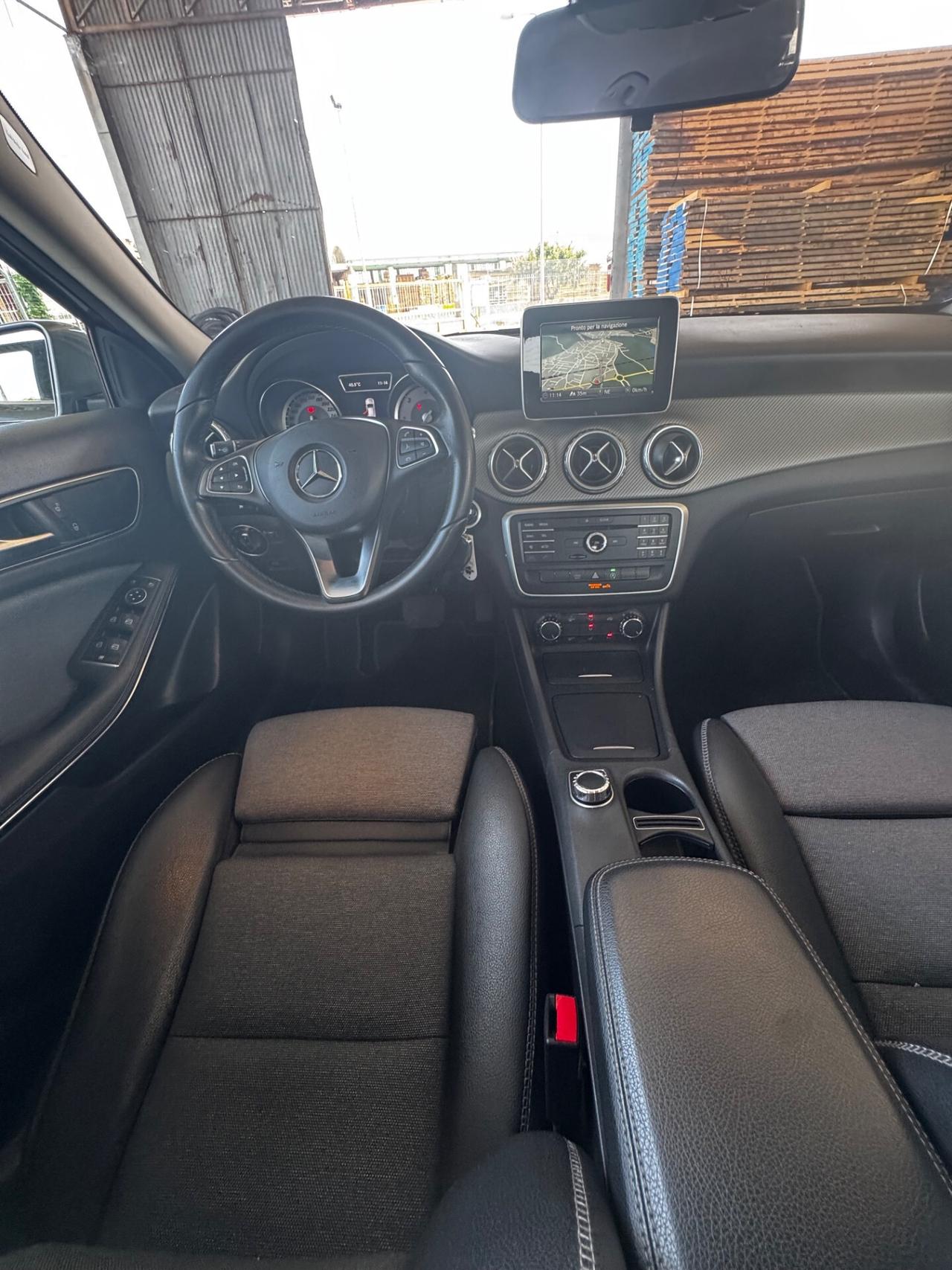 Mercedes-benz GLA 200 GLA 200 d Executive