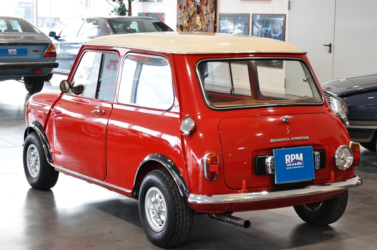 Innocenti Mini replica Morris Cooper S 1275