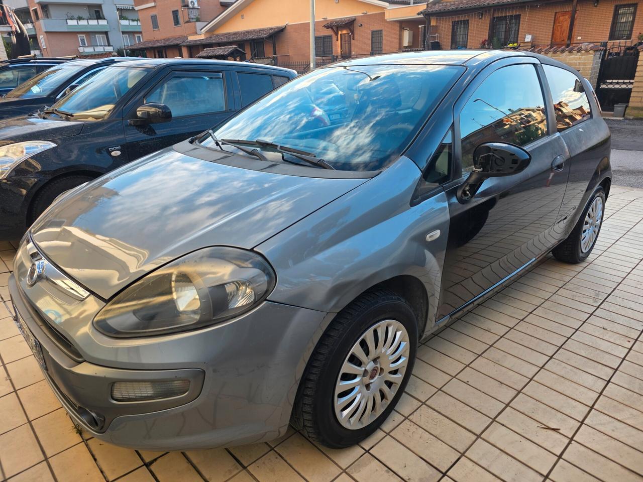 Fiat Punto 1.2 3 PORTE GPL INCLUSO PASSAGGIO