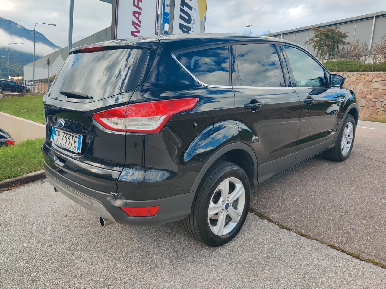 Ford Kuga 2.0 TDCI 180 CV S&S 4WD Powershift Titanium X
