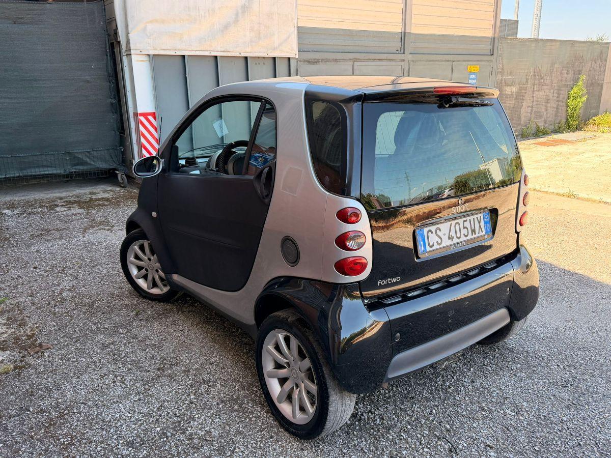 SMART - Fortwo - 700 coupÃ© pulse