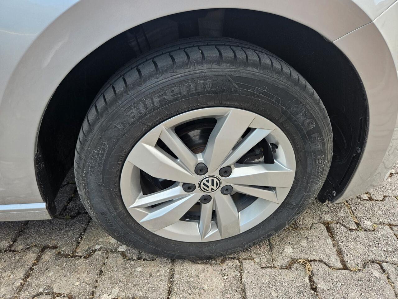 Volkswagen Polo 1.0 TSI 5p. FULL OPTIONAL