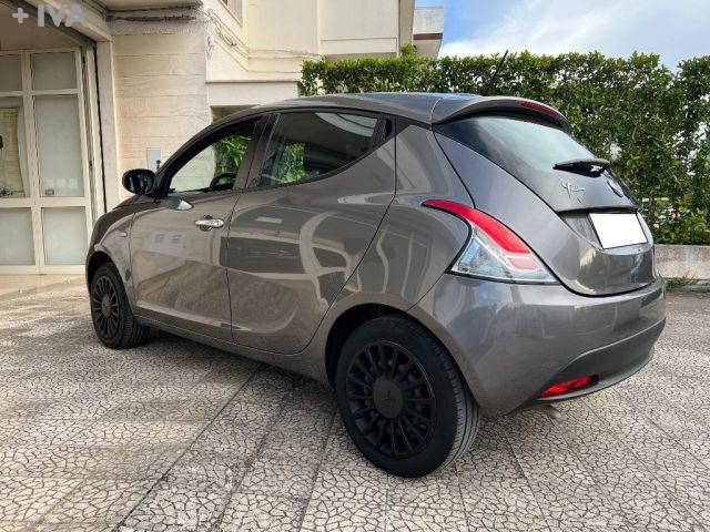 LANCIA Ypsilon 1.0 FireFly 5 porte S&S Hybrid