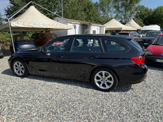 Bmw 318 318d Touring Luxury automatica