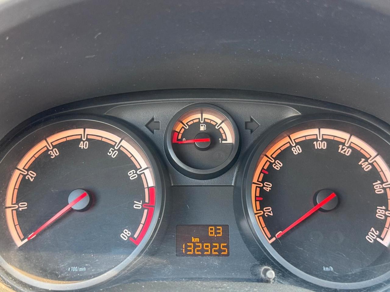Opel Corsa 1.2 5 porte Enjoy GPL