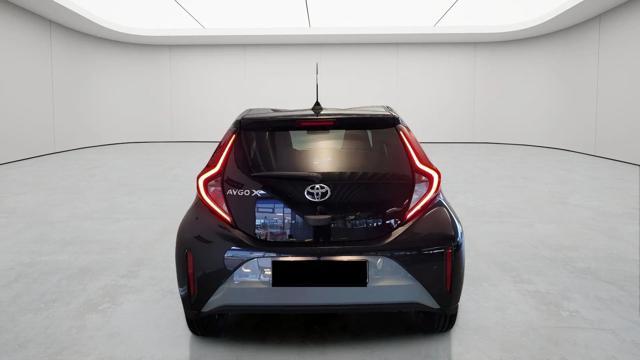 TOYOTA Aygo X 1.0 72 CV LOUNGE AUTOMATICA LED