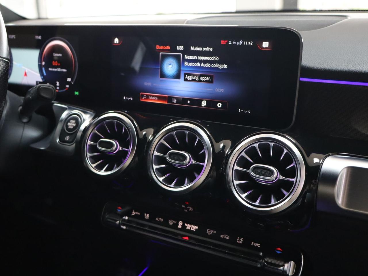 Mercedes-Benz GLB 180 Premium GLB 180 D #10389