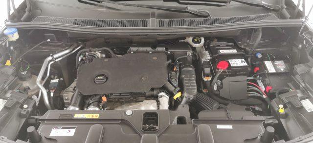 PEUGEOT 3008 BlueHDi 130 S&S Active Business